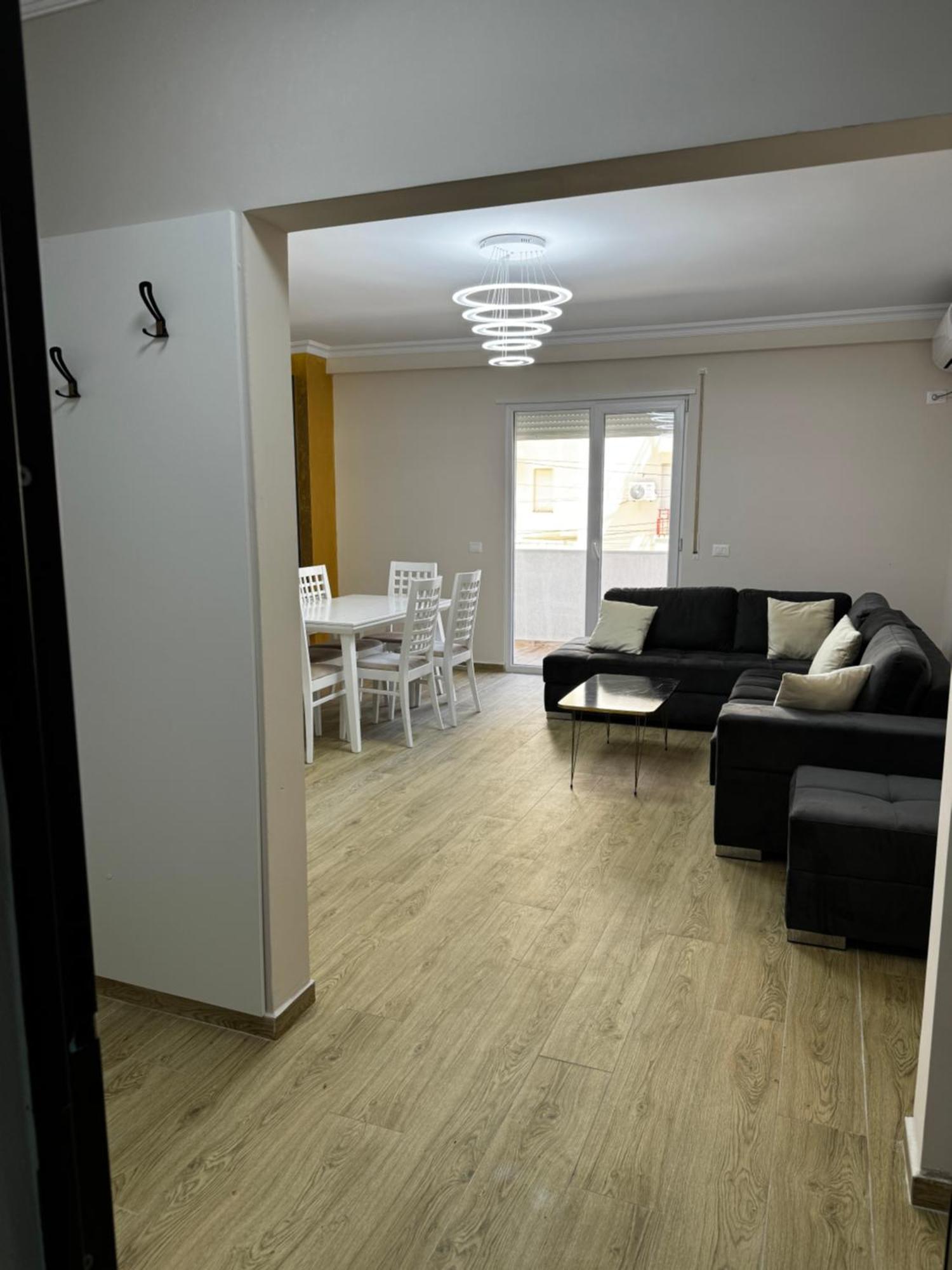 Golem Best Apartment Leilighet