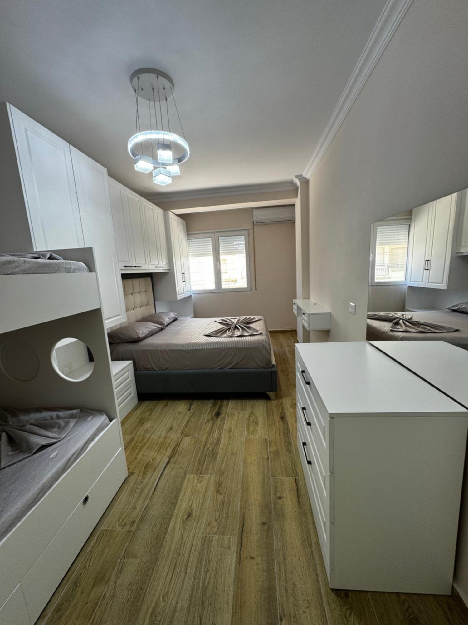 Golem Best Apartment * Golem (Tirana)